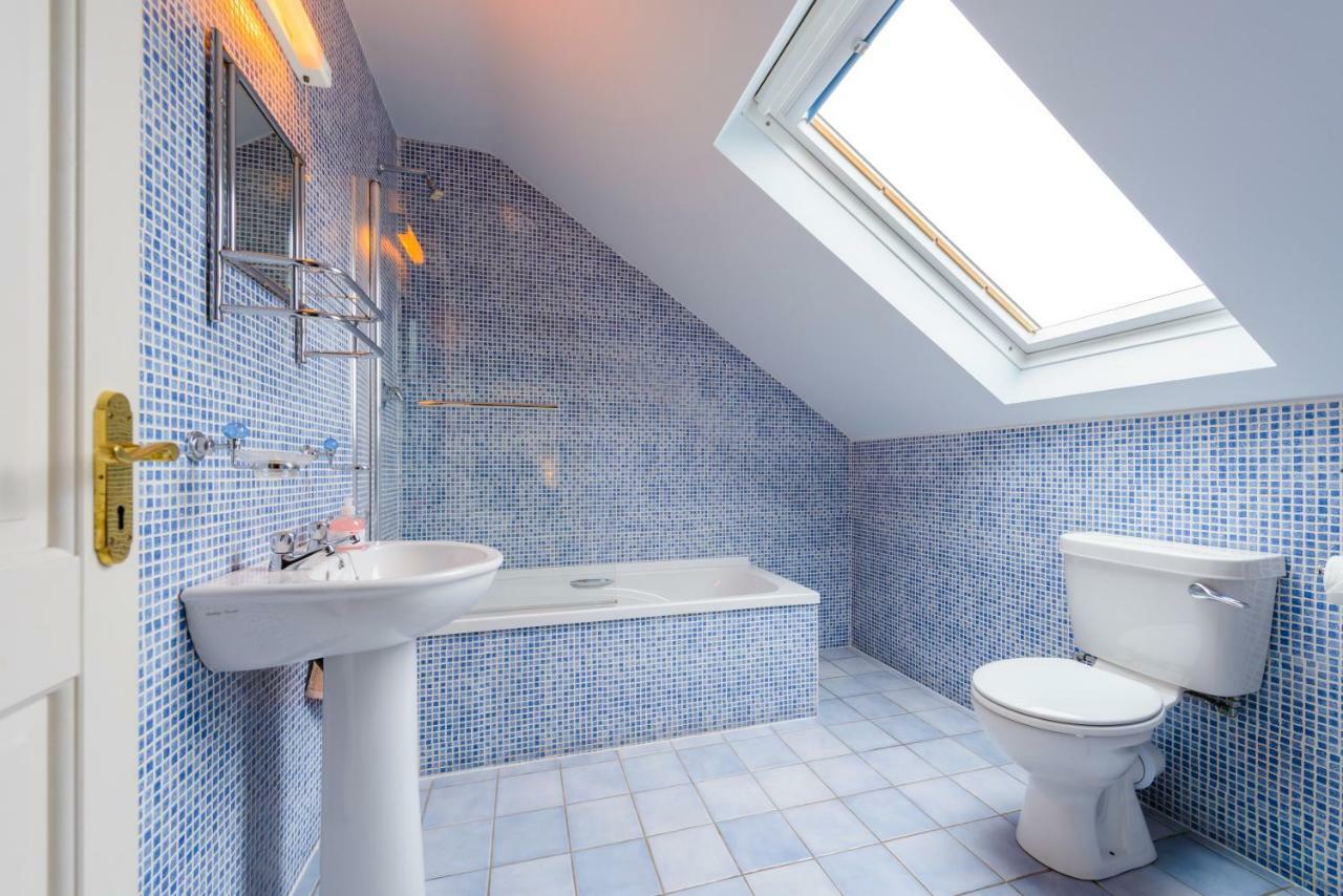 Dingle Centre Townhouse An Capall Dubh Ντίνγκλε Εξωτερικό φωτογραφία